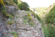 Sentier de randonnée en montagne